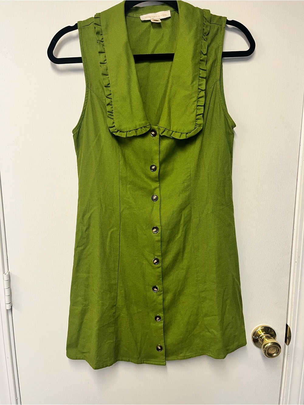 Monteau Los Angeles Olive Green Button Front Collared Dress